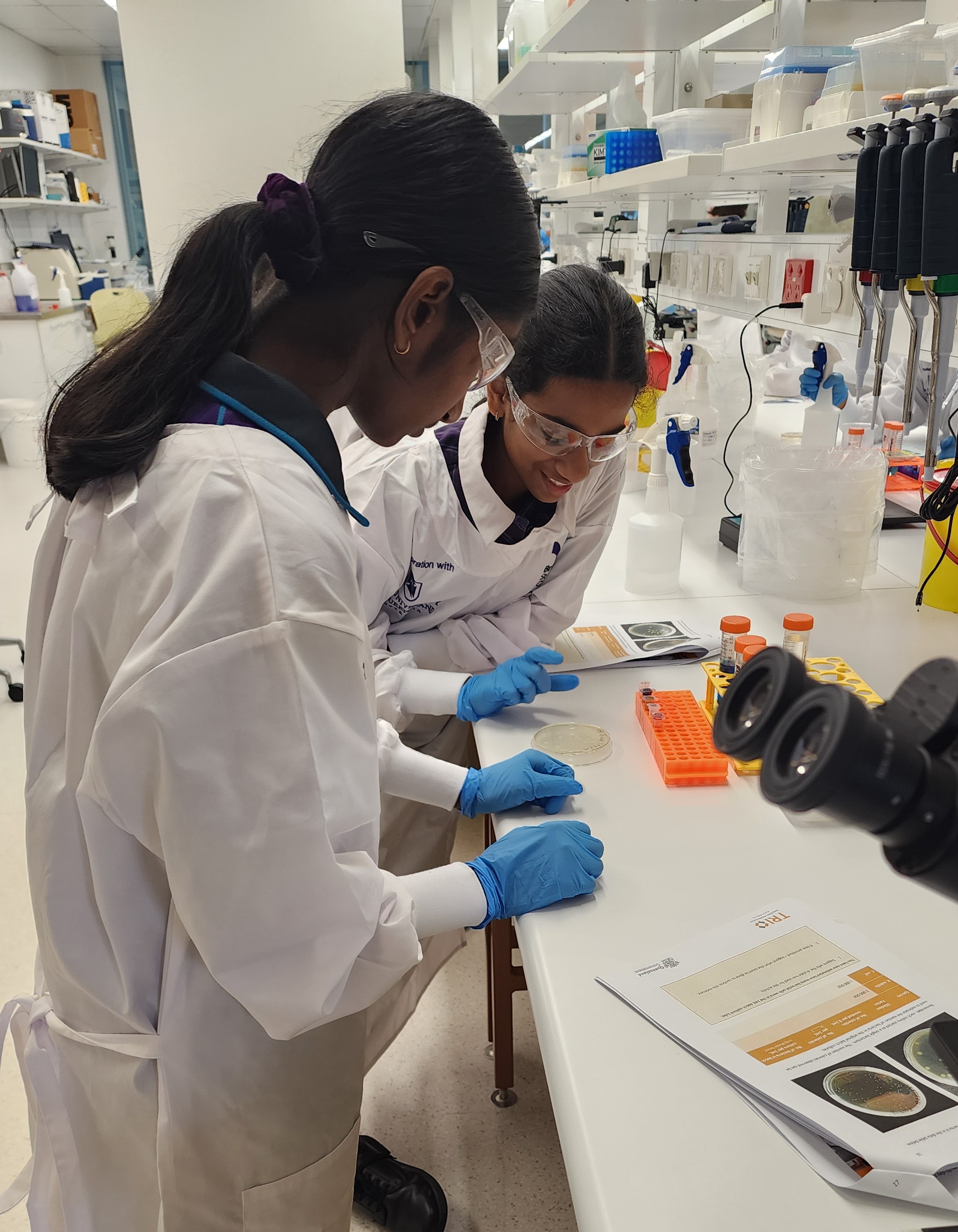 biomedical-science-academy-photo-2.jpg